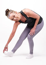 Load image into Gallery viewer, Emily: Experience Ultimate Freedom with Beautiful Emily Seamless Leggings!