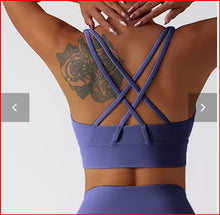 Load image into Gallery viewer, Leila Petite Set:  Elevate Your Fitness in Luxurious Comfort and Style!