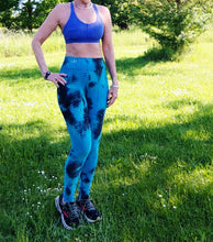 Load image into Gallery viewer, Honey:  Unleash Your Confidence in Attractive Textured Leggings!