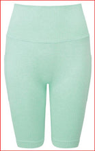 Load image into Gallery viewer, Katie: TriDri® Women's Ribbed Seamless Cycle Shorts – Move Freely, Sweat Confidently