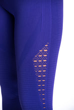 Load image into Gallery viewer, Emily: Experience Ultimate Freedom with Beautiful Emily Seamless Leggings!